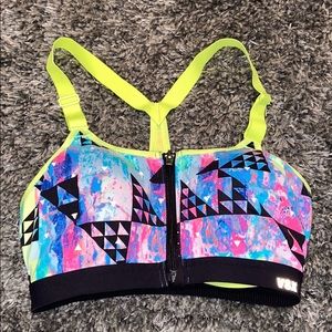 NWOT Victoria’s Secret Sport Knockout Sports Bra